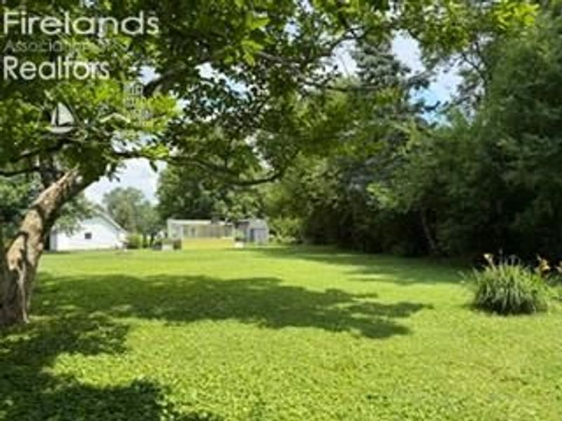 375 Melmore St, Tiffin, OH 44883 Photo 6