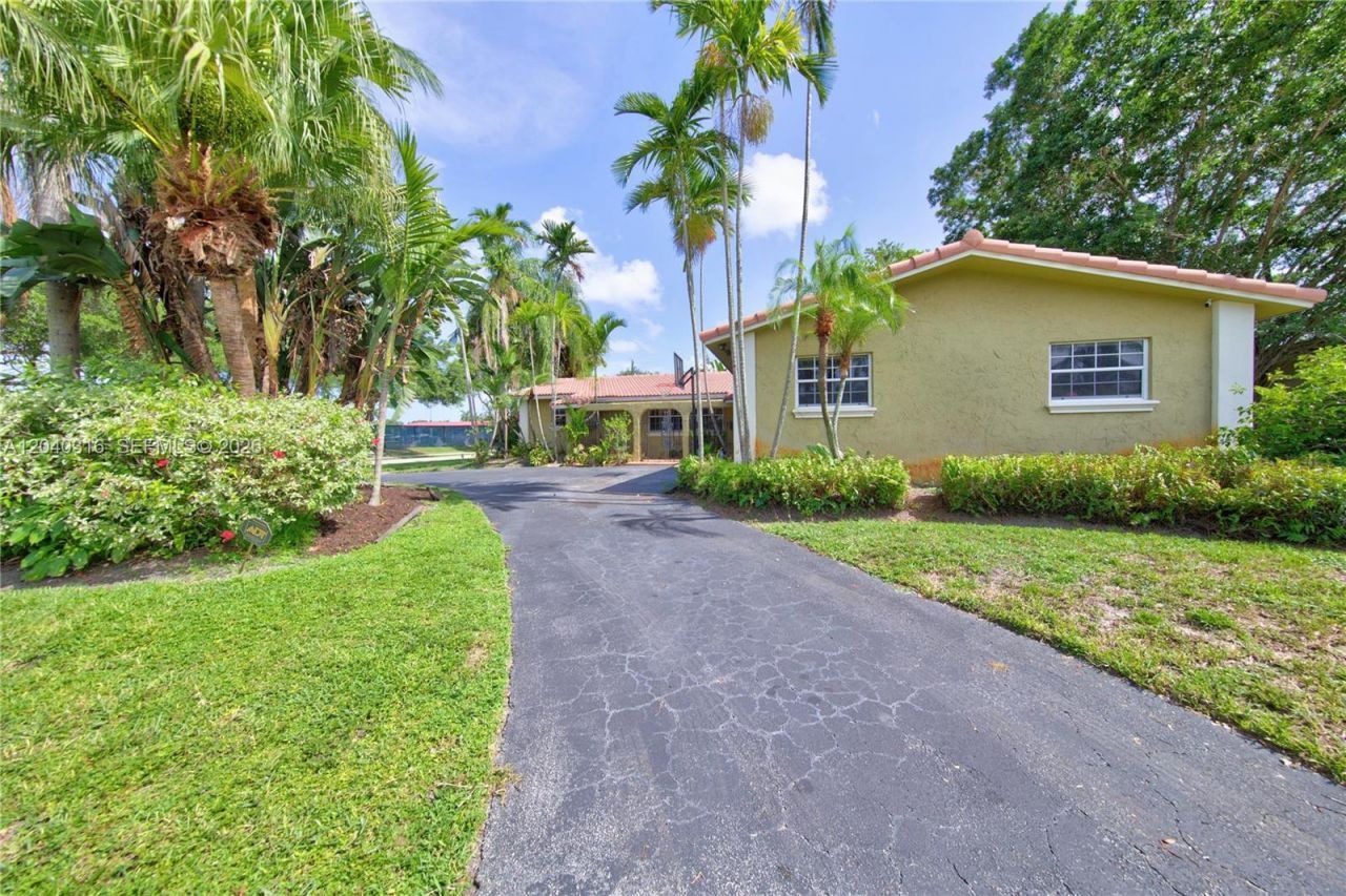 5300 Fillmore St, Hollywood, FL 33021 Photo