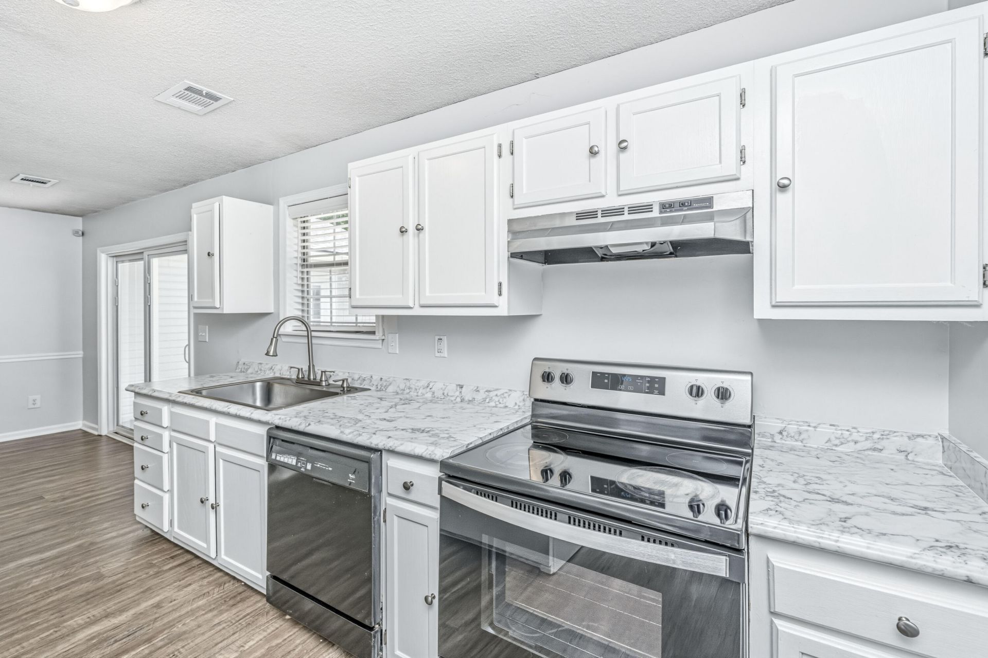 106 Jigsaw Road Photo 5