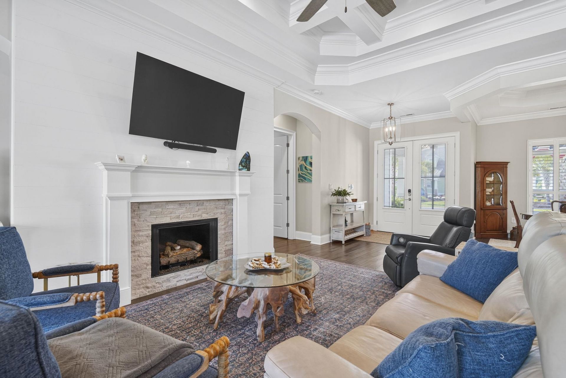 5968 Bolsena Place  Photo 10