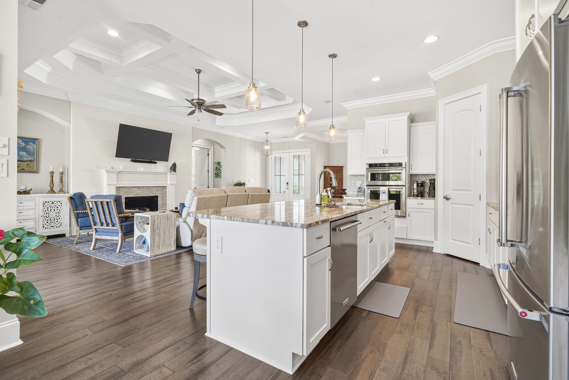 5968 Bolsena Place  Photo 18