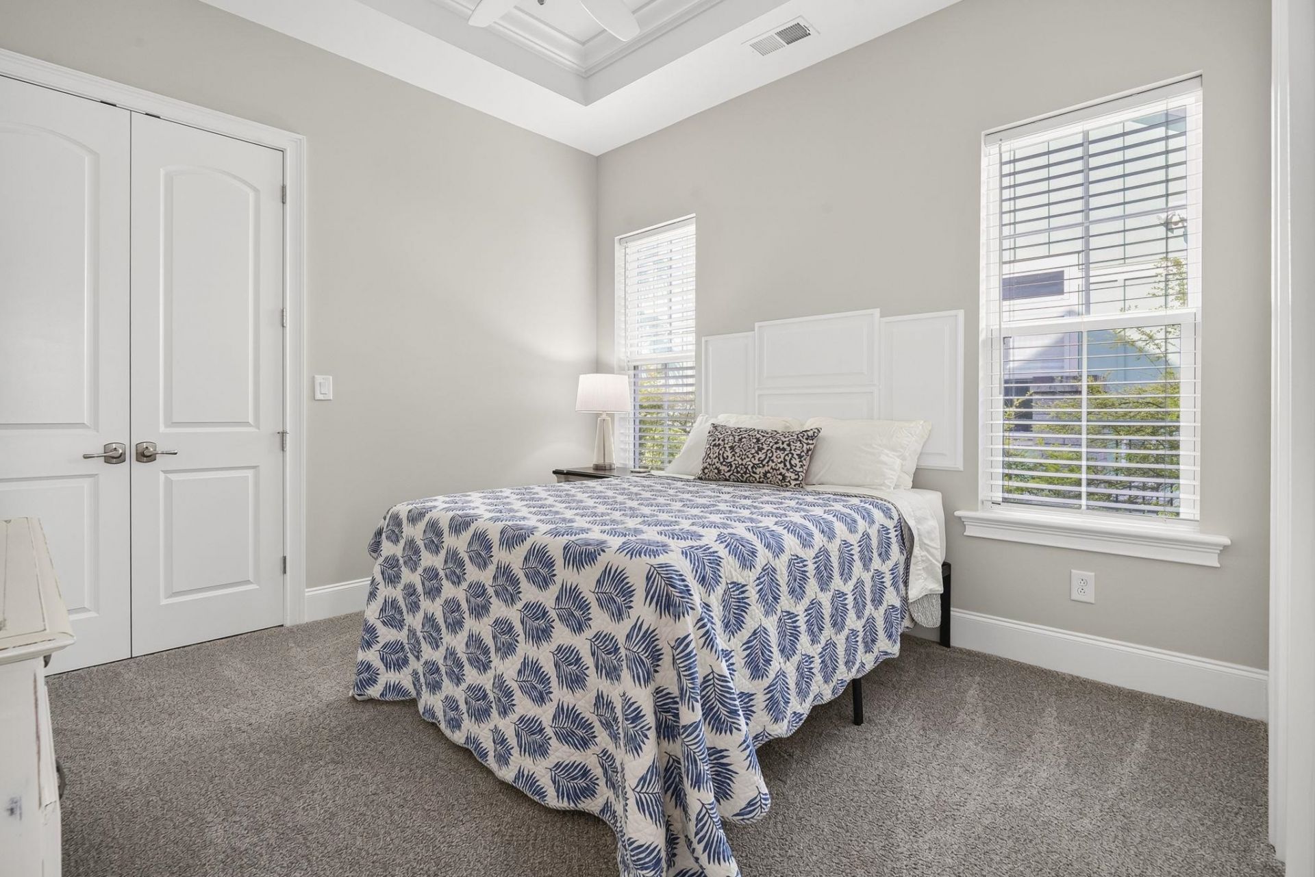 5968 Bolsena Place  Photo 32