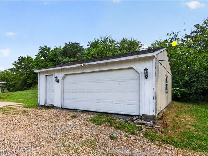 4926 Adams Road, East Palestine, OH 44413 Photo 16