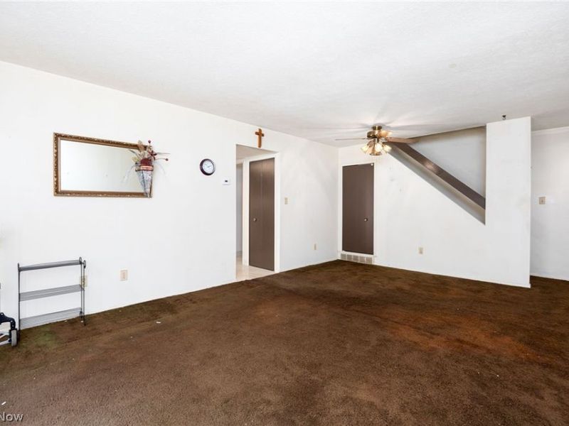 11491 Harbour Light Drive, North Royalton, OH 44133 Photo 6