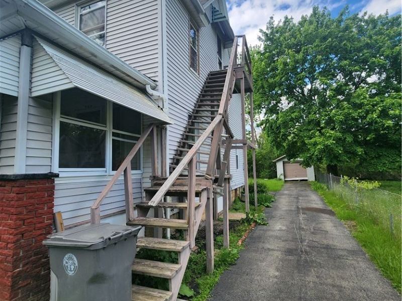 160 W Laclede Avenue, Youngstown, OH 44507 Photo 3