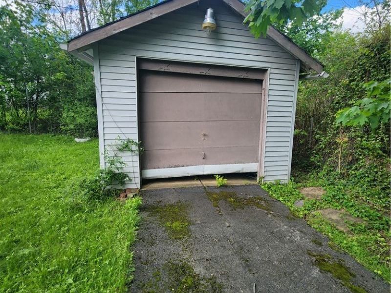 160 W Laclede Avenue, Youngstown, OH 44507 Photo 5