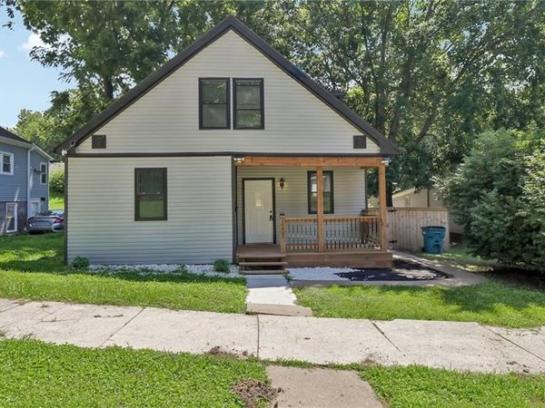 2507 S 18th Street, St Joseph, MO 64503