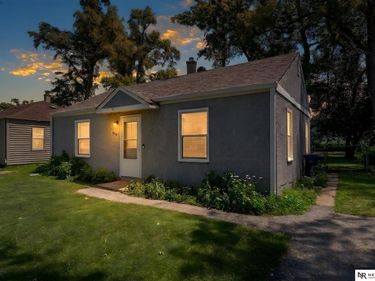 2809 Clay Street, Bellevue, NE 68005