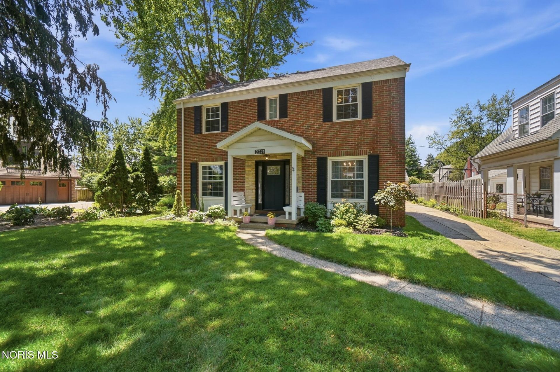 2221 Densmore Drive , Toledo, OH 43606 Main Photo