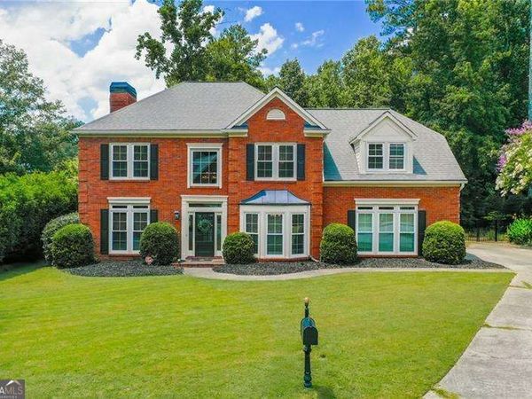 6214 Poplar Bluff Circle, Peachtree Corners, GA 30092