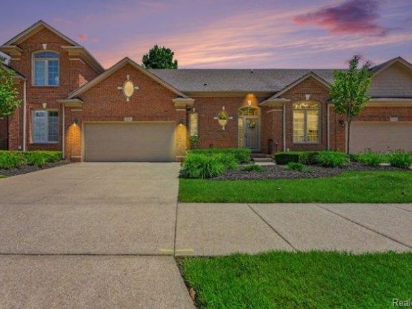 57554 Brookfield Way , Washington Twp, MI 48094