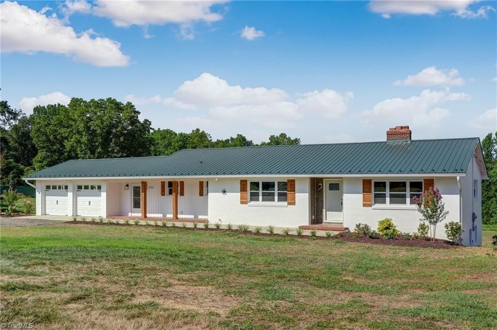 9730 Nc Highway 87, Reidsville, NC 27320 Main Photo