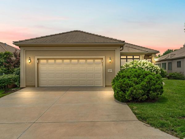 5653 Villa Drive, Lawrence, KS 66047