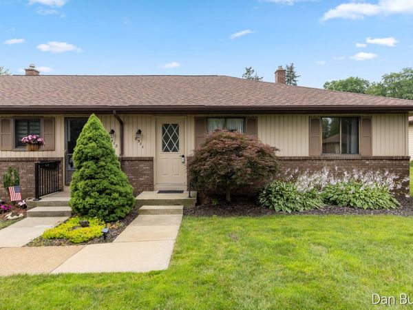 8511 SW Elkwood Drive SW, Byron Center, MI 49315
