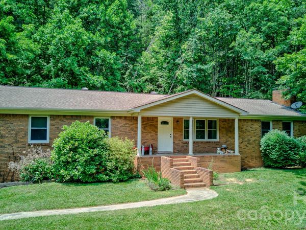 329 Dix Creek #2 Road , Leicester, NC 28748