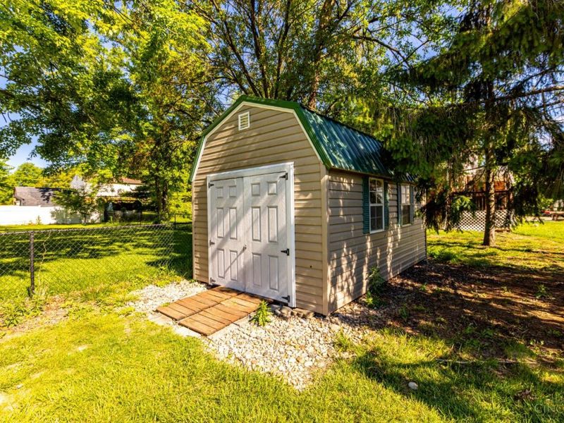 8147 Woodward Drive, West Chester, OH 45069 Photo 31