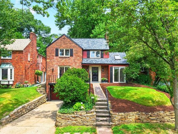 431 Meridian Dr, Pittsburgh, PA 15228