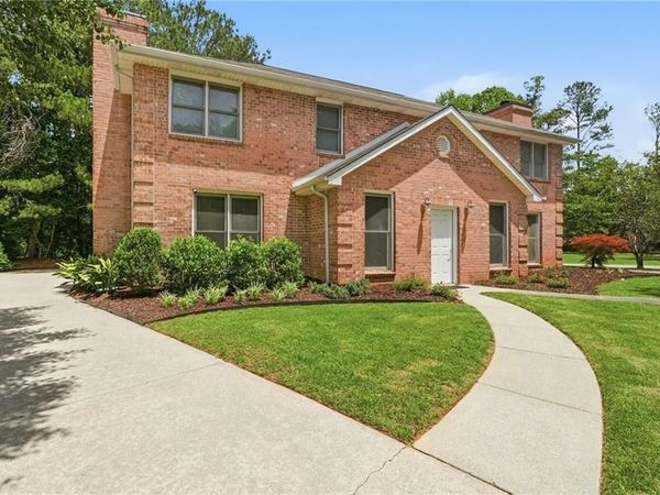 8865 Carroll Manor Drive , Sandy Springs, GA 30350
