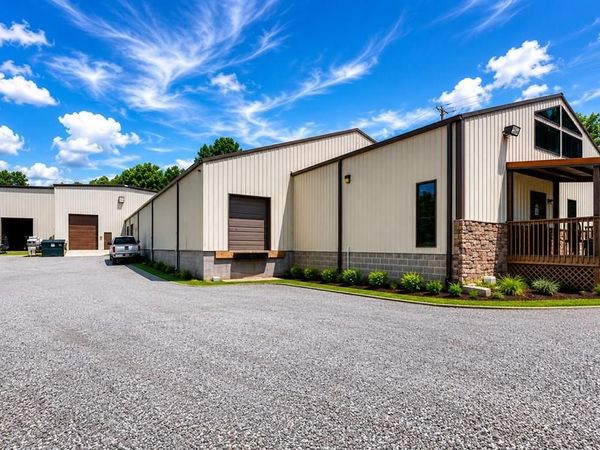194 SHOTT COURT, BLUEFIELD, WV 24701