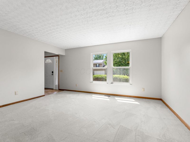 4426 Brickwood Drive, Hilliard, OH 43026 Photo 5