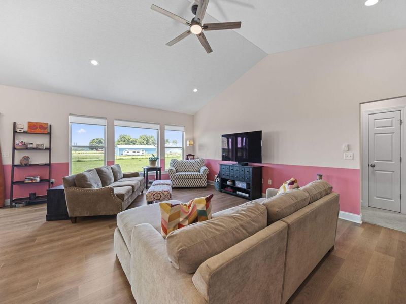 5732 State Route 203, Radnor, OH 43066 Photo 16