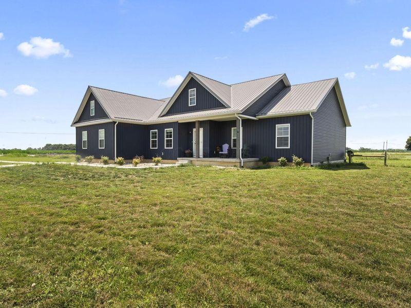 5732 State Route 203, Radnor, OH 43066 Photo 2