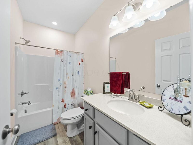 5732 State Route 203, Radnor, OH 43066 Photo 22