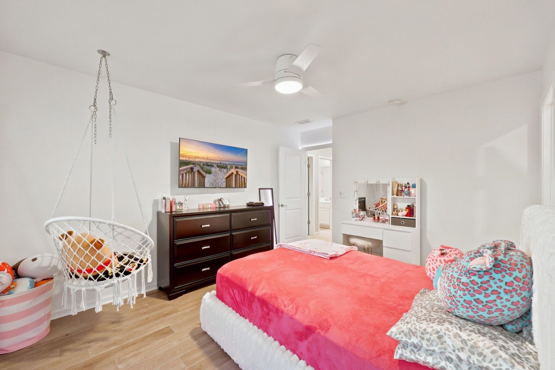479 Harbison Circle Photo 44