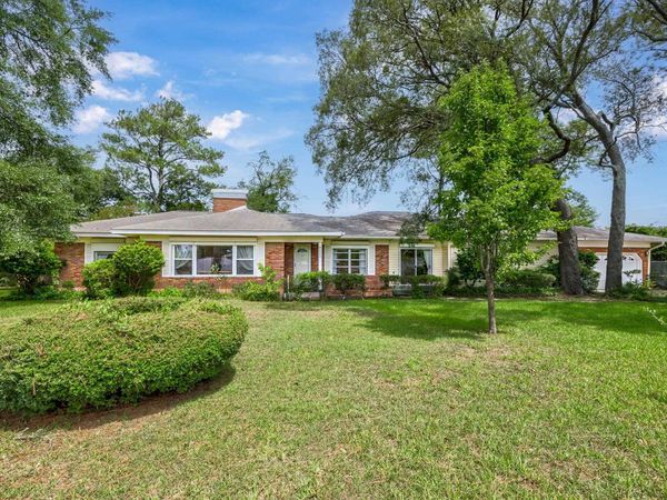 4000 Poinsett St., North Myrtle Beach, SC 29582