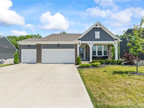 1189 Heathgate Way, Fairborn, OH 45324