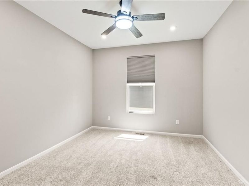1189 Heathgate Way, Fairborn, OH 45324 Photo 11