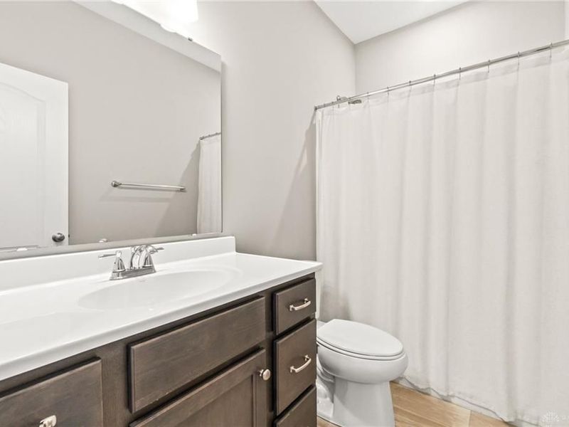 1189 Heathgate Way, Fairborn, OH 45324 Photo 9