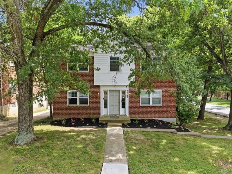 2769 Losantiville Avenue, Cincinnati, OH 45213 Photo 1
