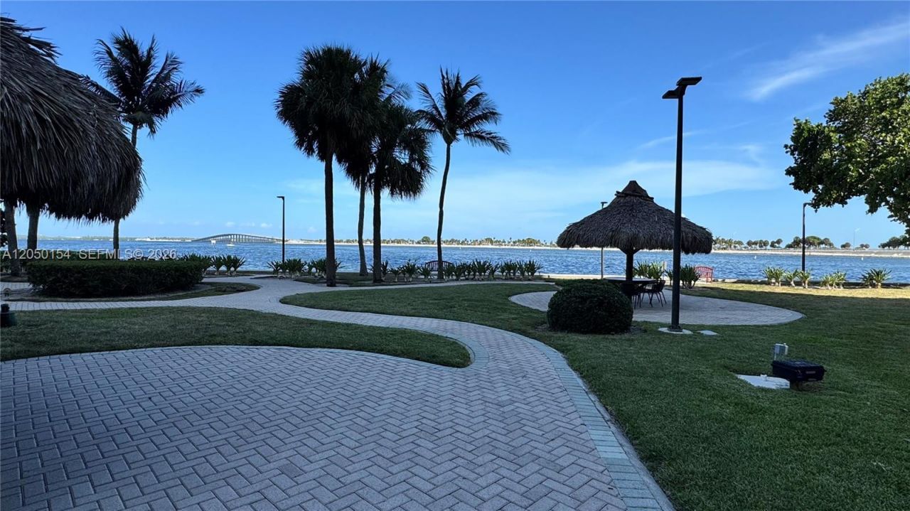 2451 Brickell Ave , Unit 18U, Miami, FL 33129 Photo