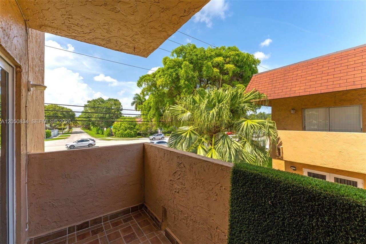 9958 SW 88th St , Unit 522-5, Miami, FL 33176 Photo