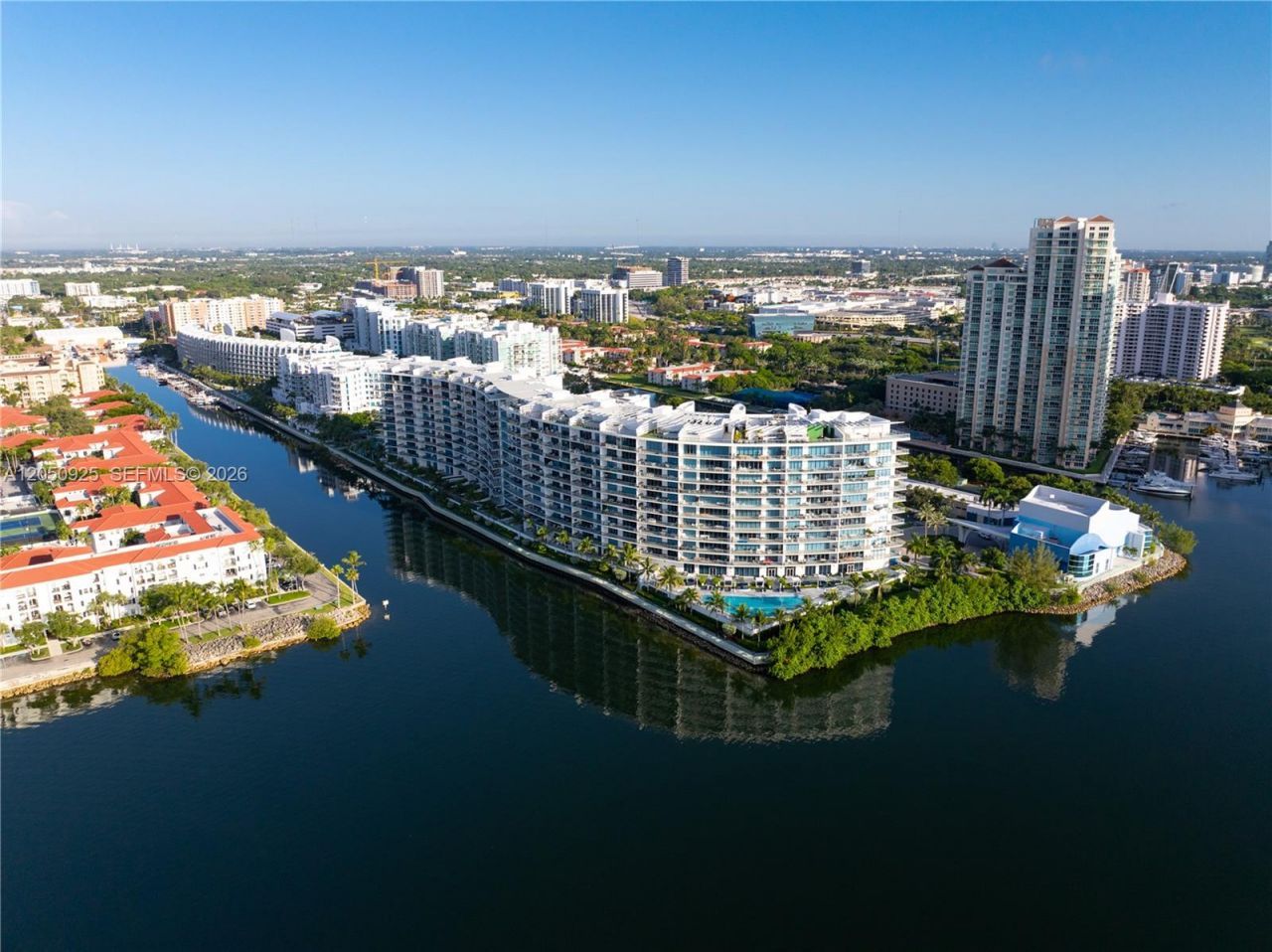 3250 NE 188th St, Unit 608, Aventura, FL 33180 Photo