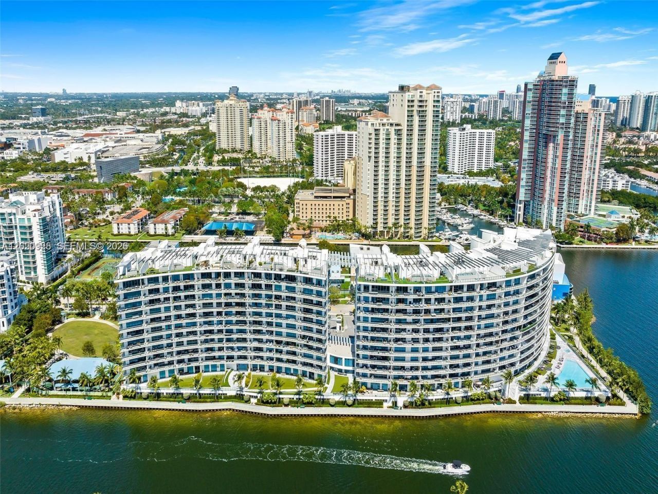 3250 NE 188th St, Unit 608, Aventura, FL 33180 Photo