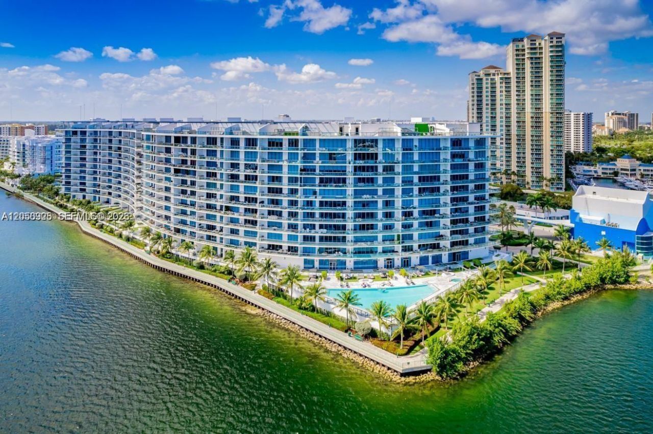 3250 NE 188th St, Unit 608, Aventura, FL 33180 Photo