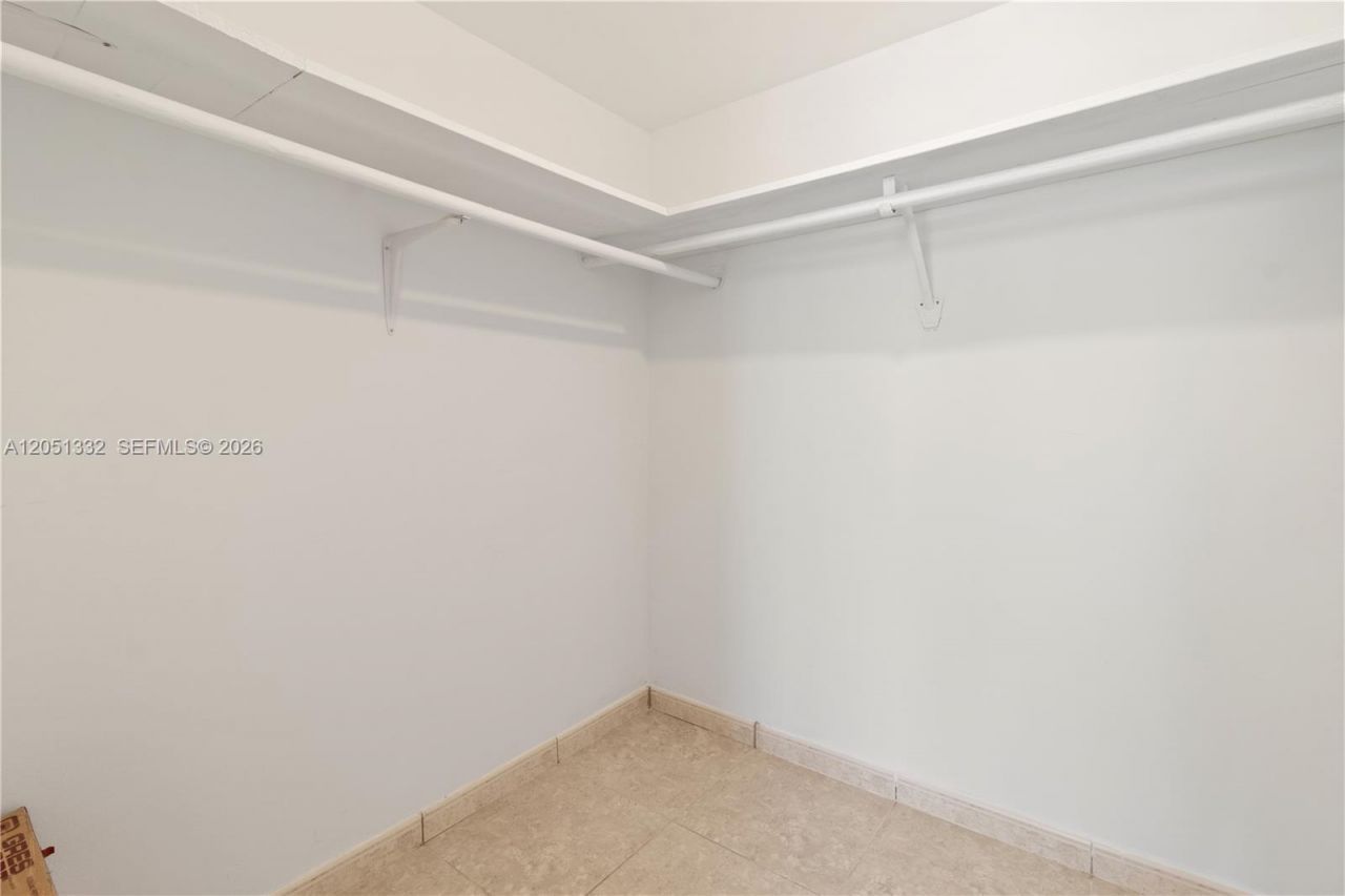 6770 Indian Creek Dr, Unit 12R, Miami Beach, FL 33141 Photo