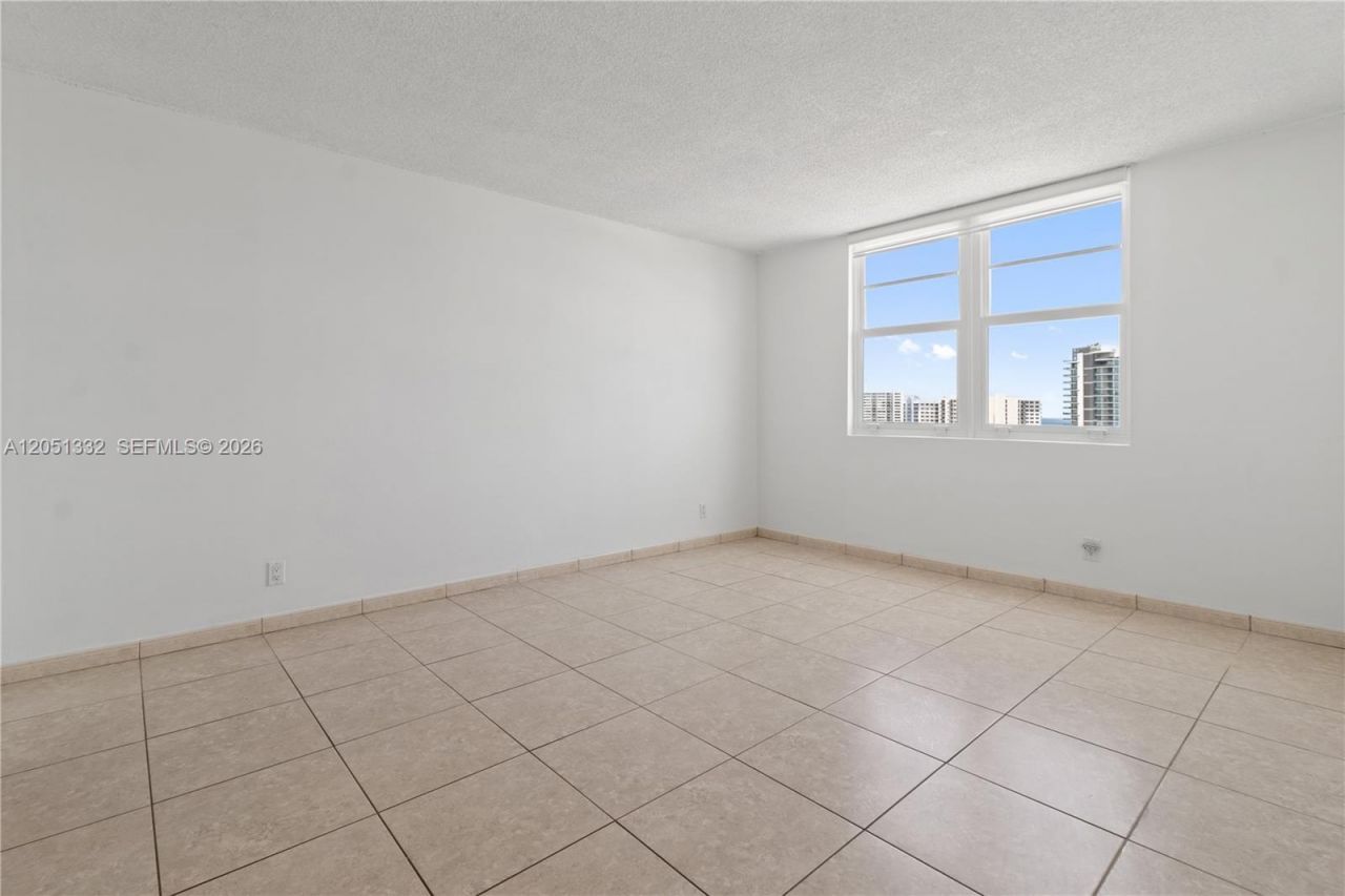 6770 Indian Creek Dr, Unit 12R, Miami Beach, FL 33141 Photo