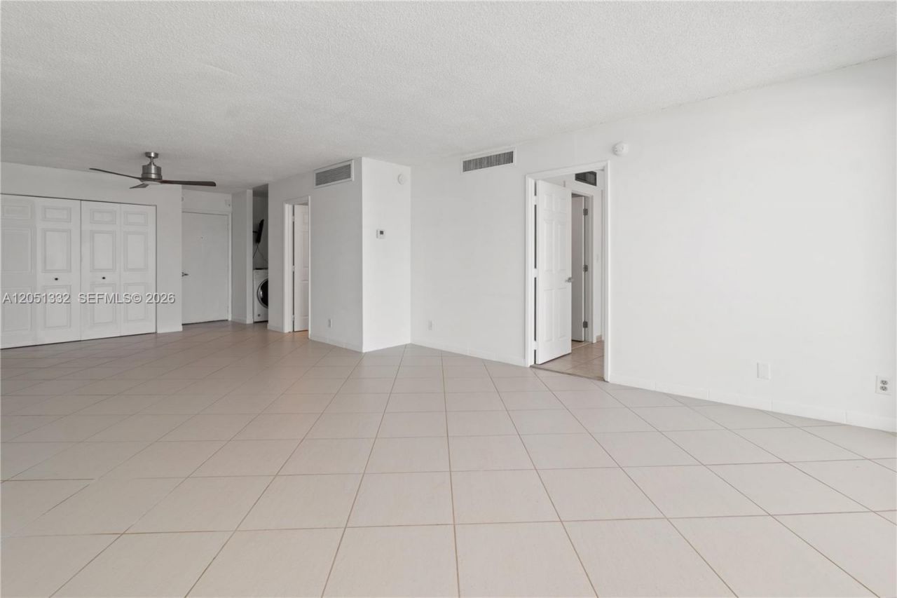 6770 Indian Creek Dr, Unit 12R, Miami Beach, FL 33141 Photo