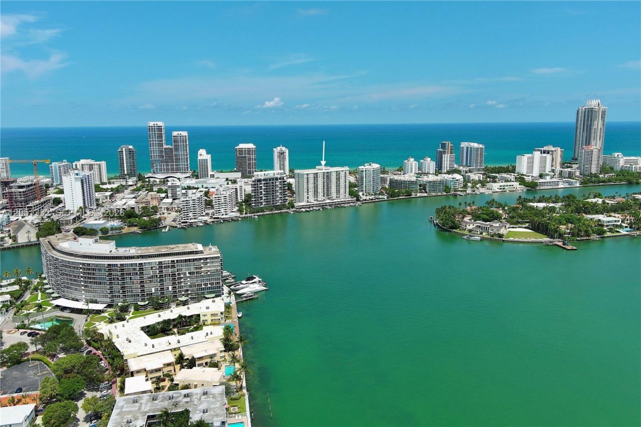 6770 Indian Creek Dr, Unit 12R, Miami Beach, FL 33141 Photo