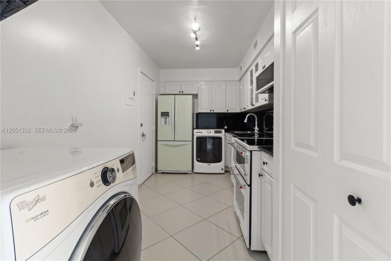 6770 Indian Creek Dr, Unit 12R, Miami Beach, FL 33141 Photo