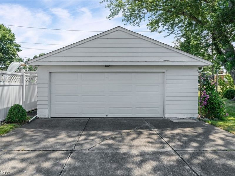 11021 Schwab Drive, Parma, OH 44130 Photo 35