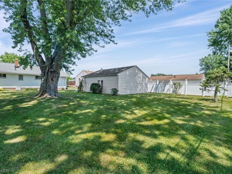 11021 Schwab Drive, Parma, OH 44130 Photo 39