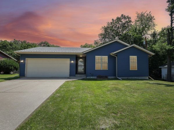 210 Sterling Drive, Edgerton, WI 53534