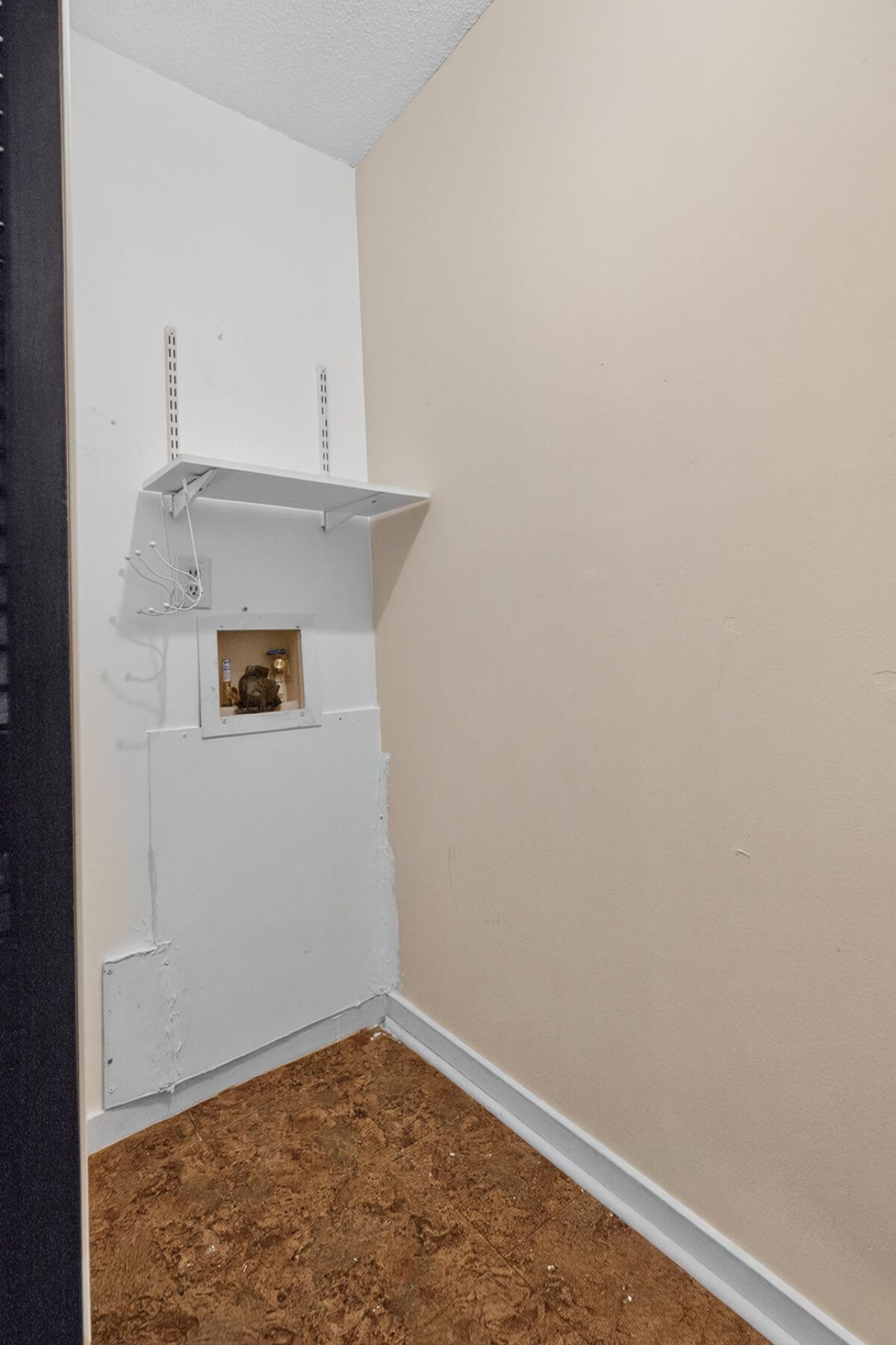 7921 Cricket Court Photo 29