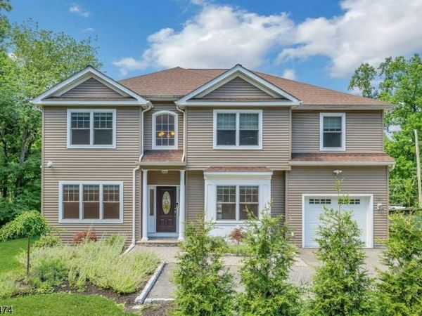 1364 Tabor Rd, Parsippany-Troy Hills, NJ 07878