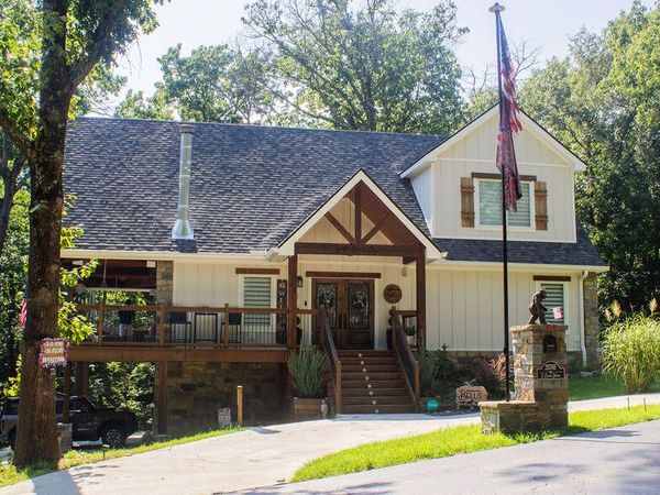 33765 S Coves Drive, Afton, OK 74331