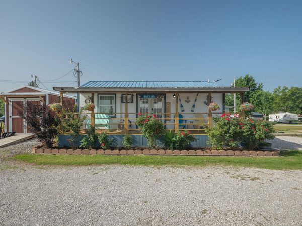 64487 E 254 , Grove, OK 74344
